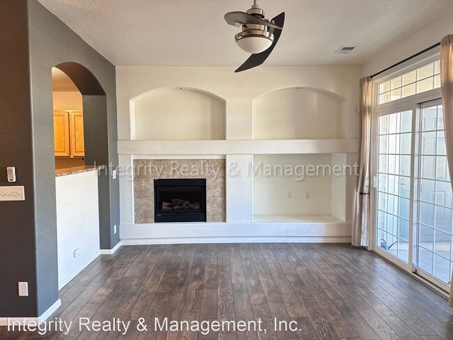 Foto del edificio - 2 br, 2 bath House - 452 Black Feather Loo...