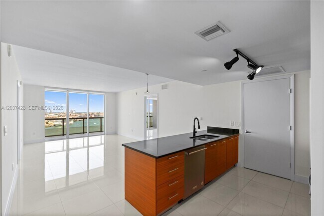 Foto del edificio - 50 Biscayne Blvd