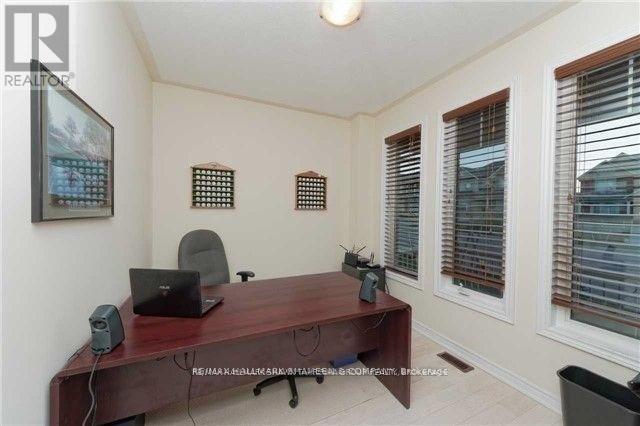 Building Photo - 21 Military Ct