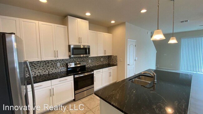 Foto del edificio - 3 br, 2.5 bath House - 7465 Aloma Pines Ct.