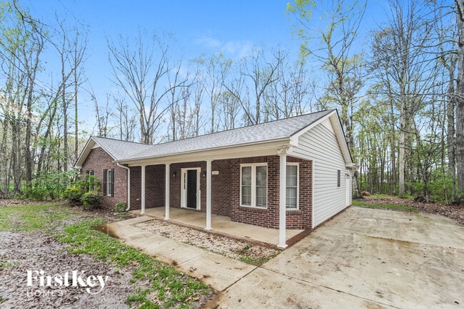 Building Photo - 2543 Carroll St