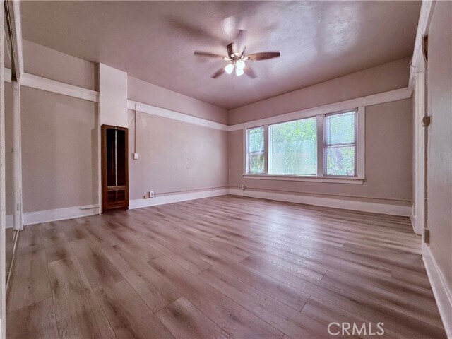 Foto del edificio - 406 Linden Ave