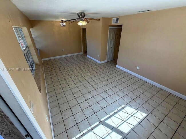 Photo - 14407 NE 5th Ave House