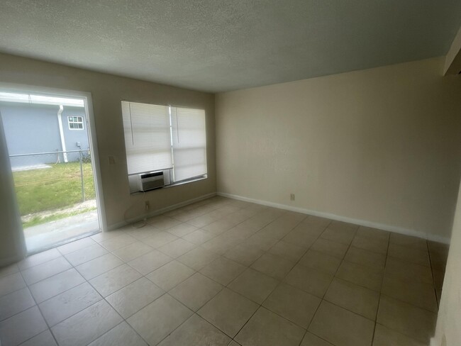 Foto del edificio - 914 4th St