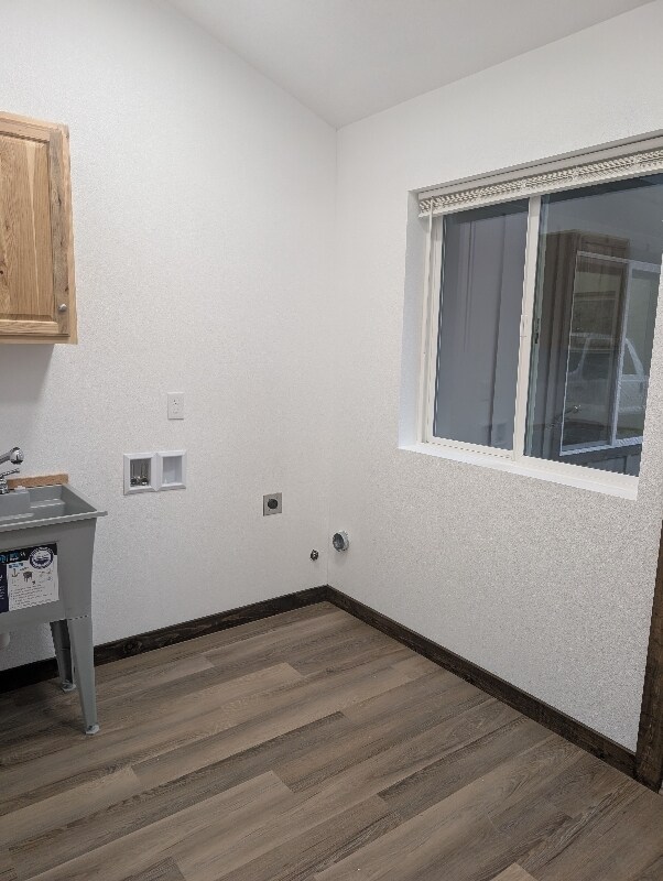 Foto del edificio - 320 S Toutle Rd