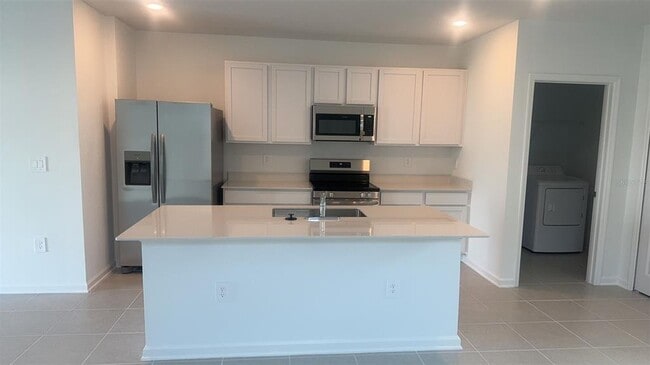 Foto del edificio - 1519 Jessica Blvd