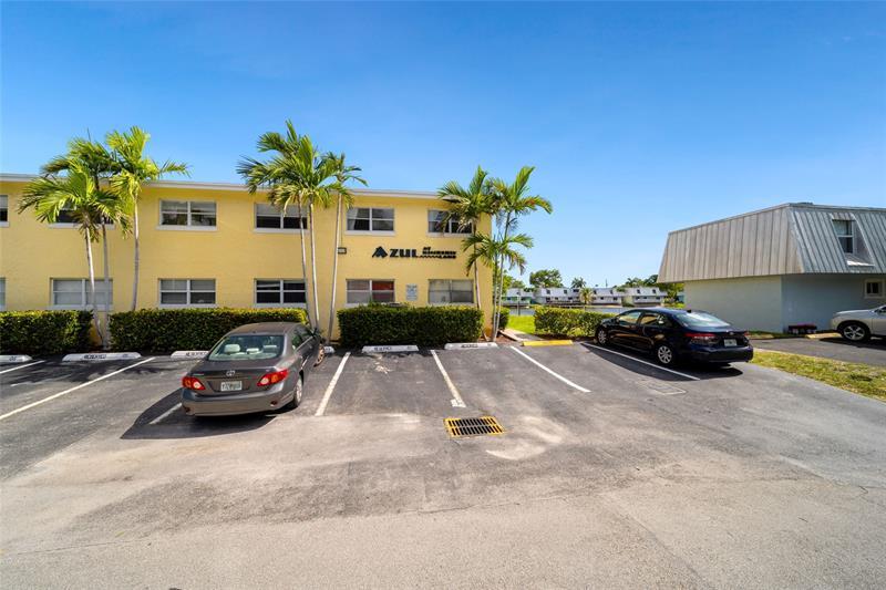 Foto principal - 4050 NE 12th Terrace