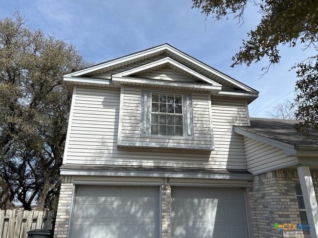 Building Photo - 3505 Winchester Dr