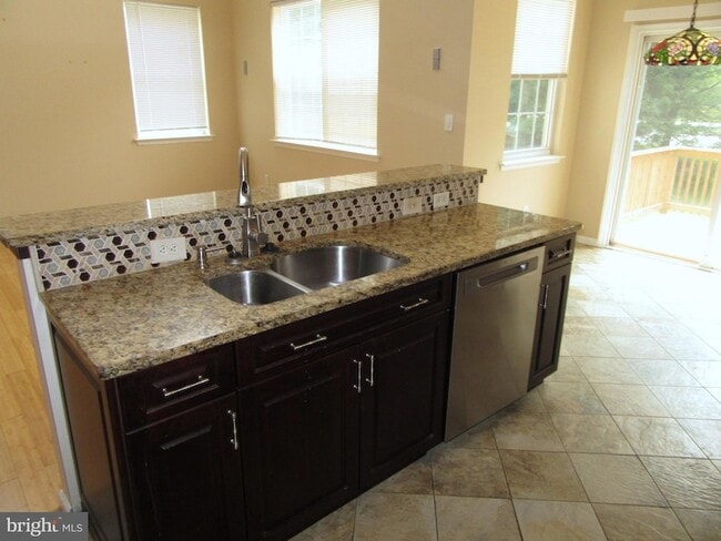 Building Photo - 20 Doolin Bay Dr