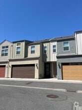 Building Photo - 469 Blythewood Pl