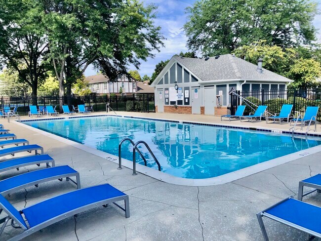 Foto del edificio - 1426 Clairmont Ct