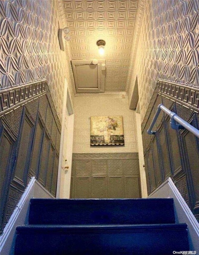 Foto principal - 322 Hempstead Ave