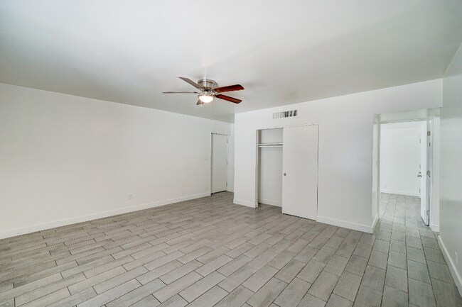 Building Photo - 1405 E Roosevelt St