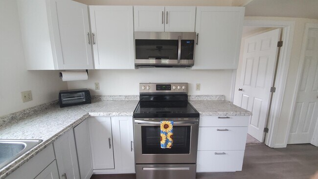 Foto del edificio - 1400 Sage Ridge Rd