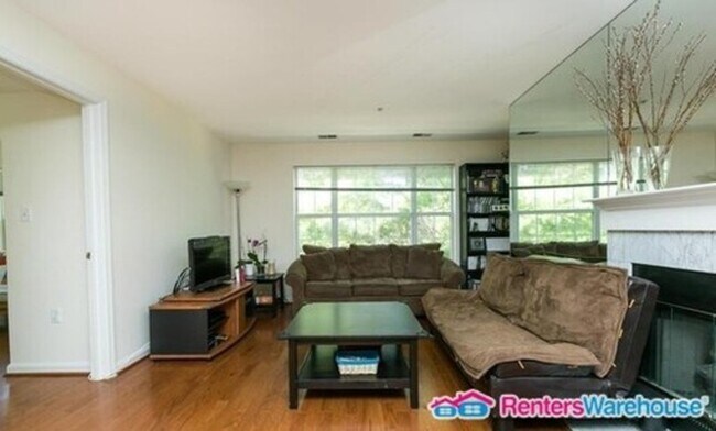 Building Photo - 124 Kendrick Pl