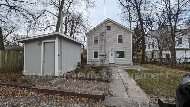 Foto del edificio - 333 W Suttenfield St