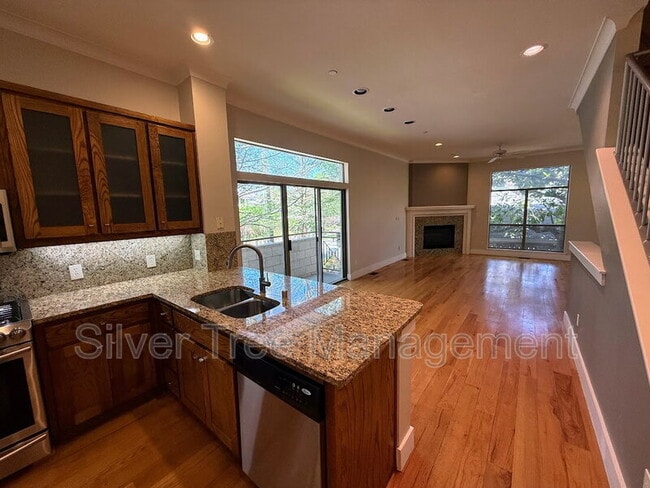 Photo - 3204 Wycliff Ave Townhome