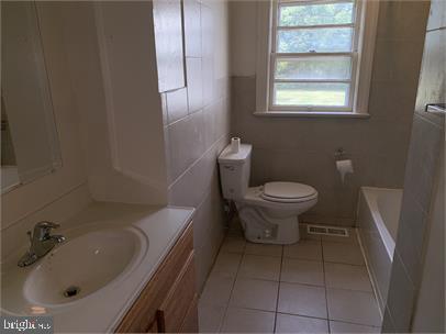 Building Photo - 11630 Ashby Dr