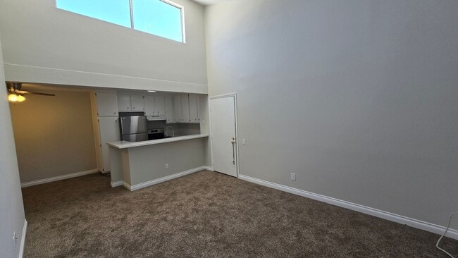 Building Photo - 3579 Ruffin Rd