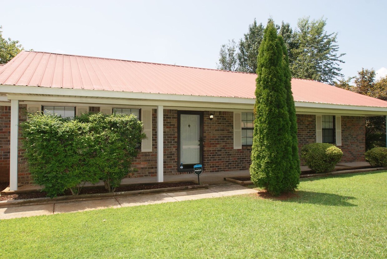450 Joe Quick Rd, Hazel Green, AL 35750 House Rental in Hazel Green