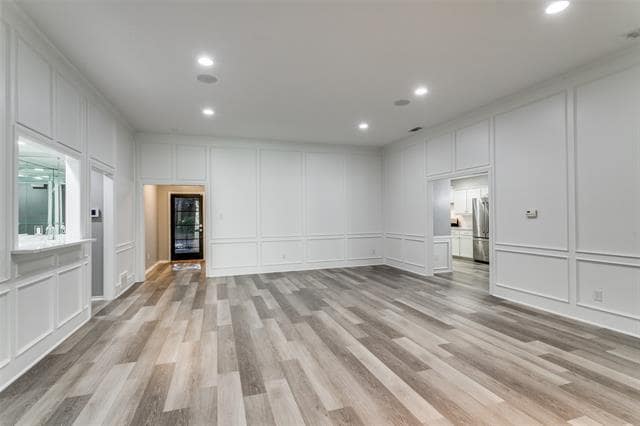 Building Photo - 6925 Deloache Ave