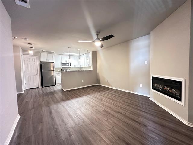 Foto del edificio - 6108 Abrams Rd