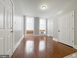 Building Photo - 1812 McCulloh St