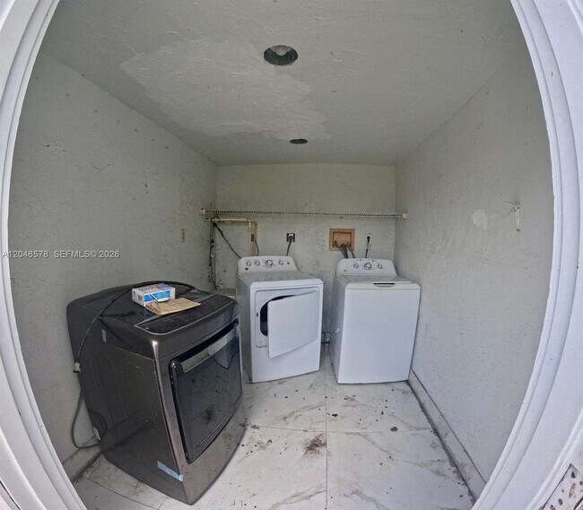Foto del edificio - 5720 SW 38th Ct