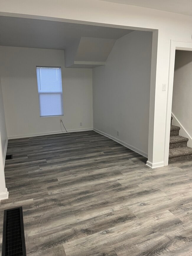 Building Photo - 2227 Avenue G