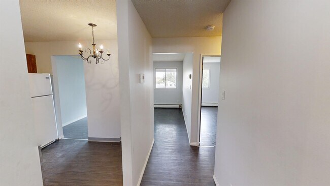 Photo du bâtiment - 5117-5144 44 St