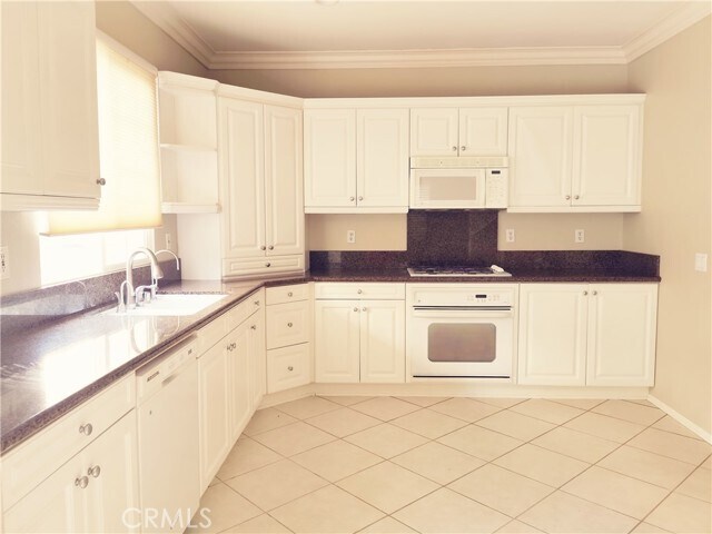 Foto del edificio - 41 Modesto