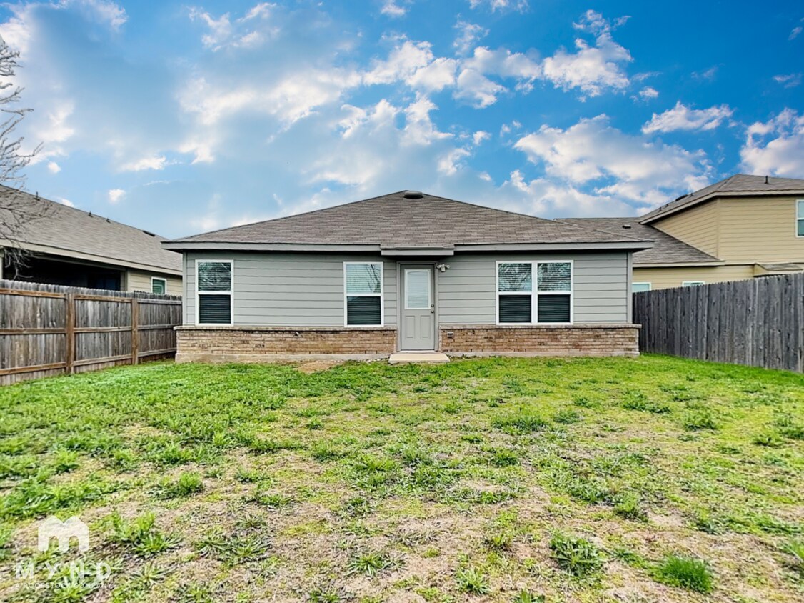 Foto del edificio - 7519 Twin Pine Ct