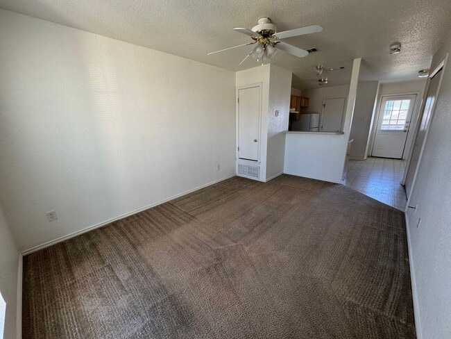 Building Photo - 4405 Abigail Dr