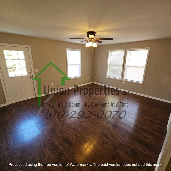 Building Photo - 4205 Vine St