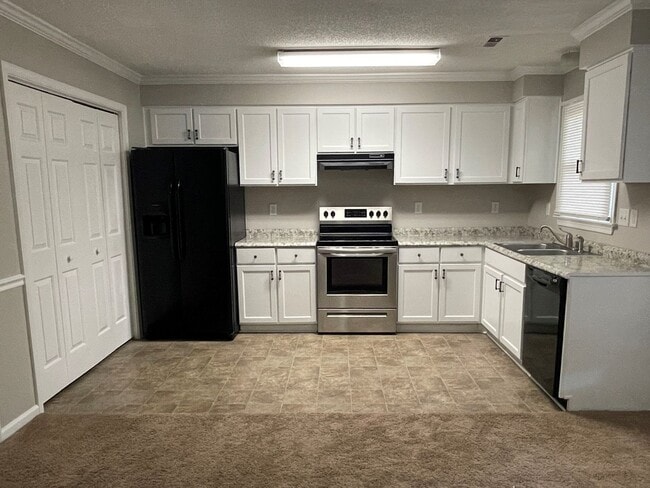 Building Photo - 115 Tannin Bark Trail