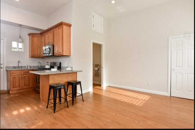 Foto del edificio - 675 Hamline St
