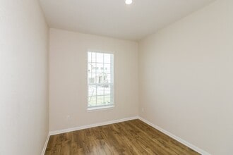 Building Photo - 7618 Tipton Meadow Way
