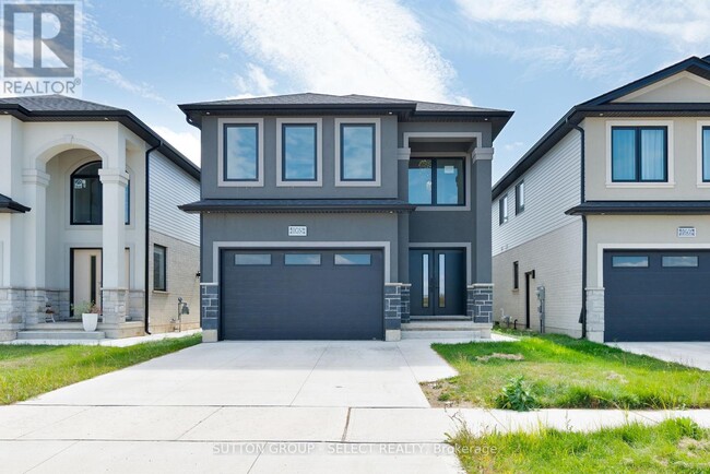 Building Photo - 1065 Karenana Rd