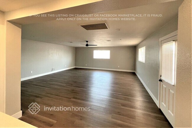 Foto del edificio - 856 E 9th Ave