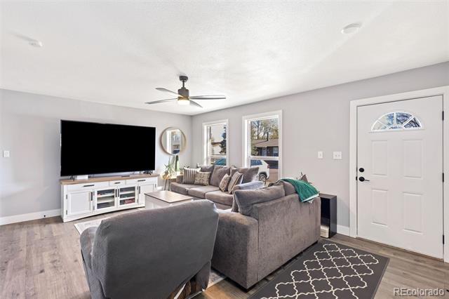 Foto del edificio - 404 Shield Rd