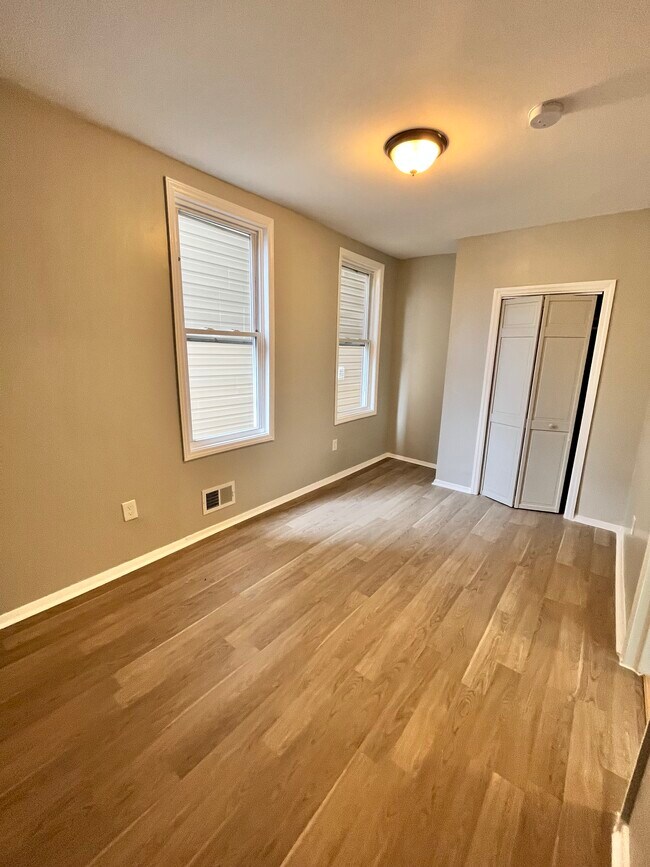 Unidad 1 - 197 Gates Ave