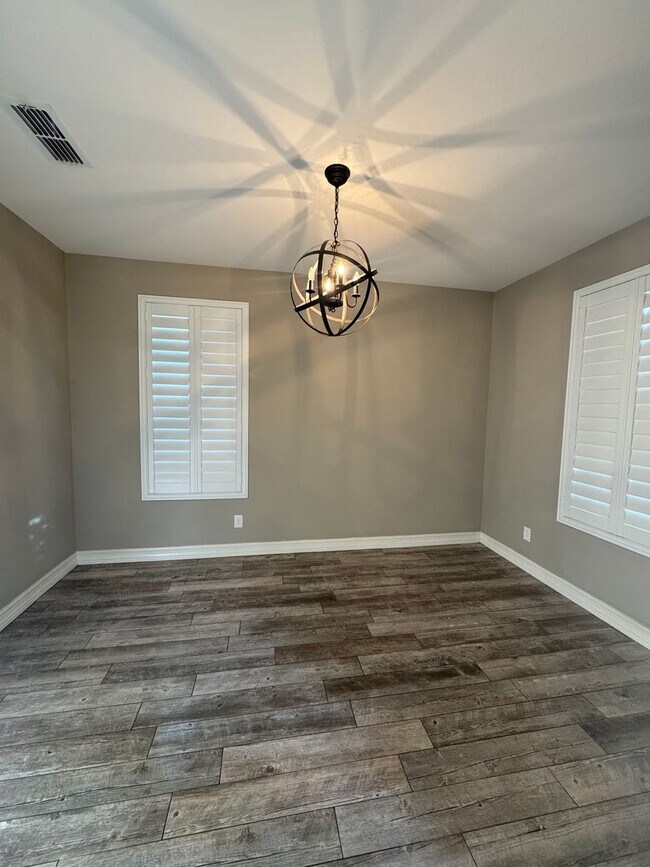 Foto del edificio - 3 BEDROOM IN STONELEDGE AT BLACK CANYON IN PHOENIX