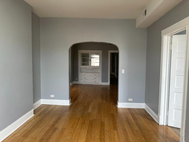 Building Photo - 3 bedroom in CHICAGO IL 60639