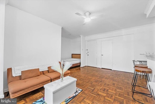 Foto del edificio - 2130 N St NW