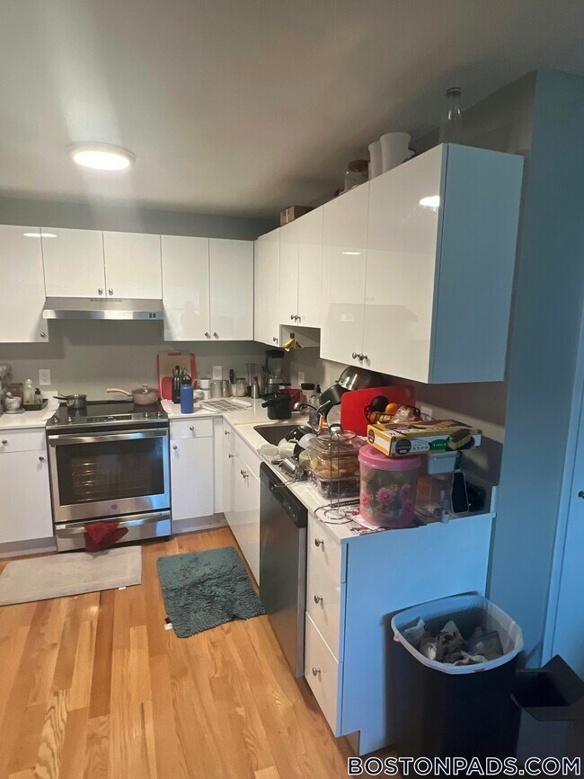 Foto del edificio - 226 Parker Hill Ave