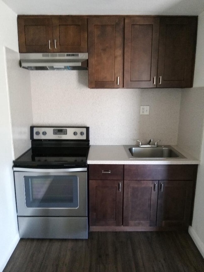 Photo - 3855 Stobbs Way Apartment