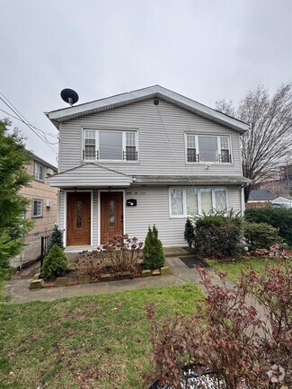 Building Photo - 145-36 133rd Ave