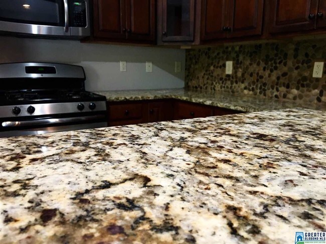 Foto del edificio - 31111 Portobello Rd