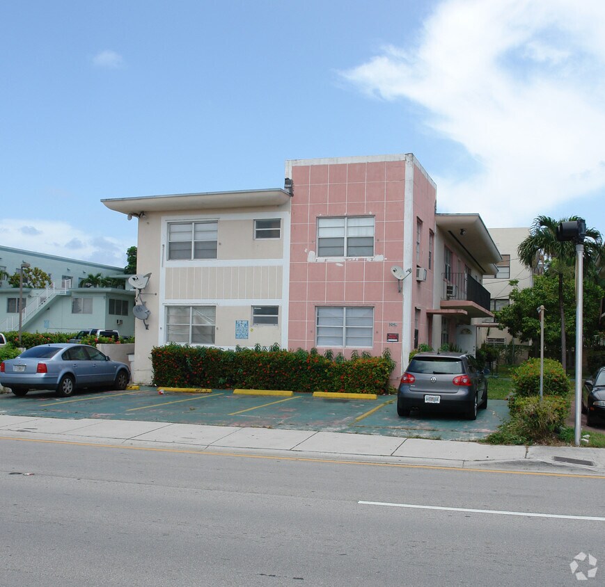 9041 Harding Ave, Miami Beach, FL 33154 Apartments in Miami Beach, FL