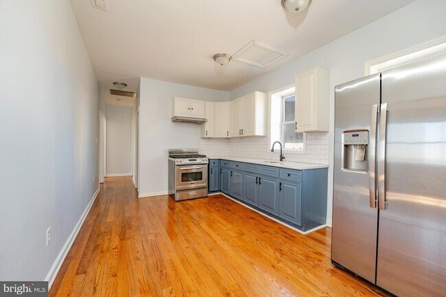 Building Photo - 222 S Rhode Island Ave